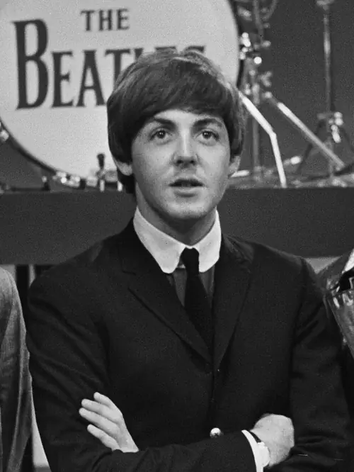 Paul McCartney aux Pays-Bas, 5 juin 1964.